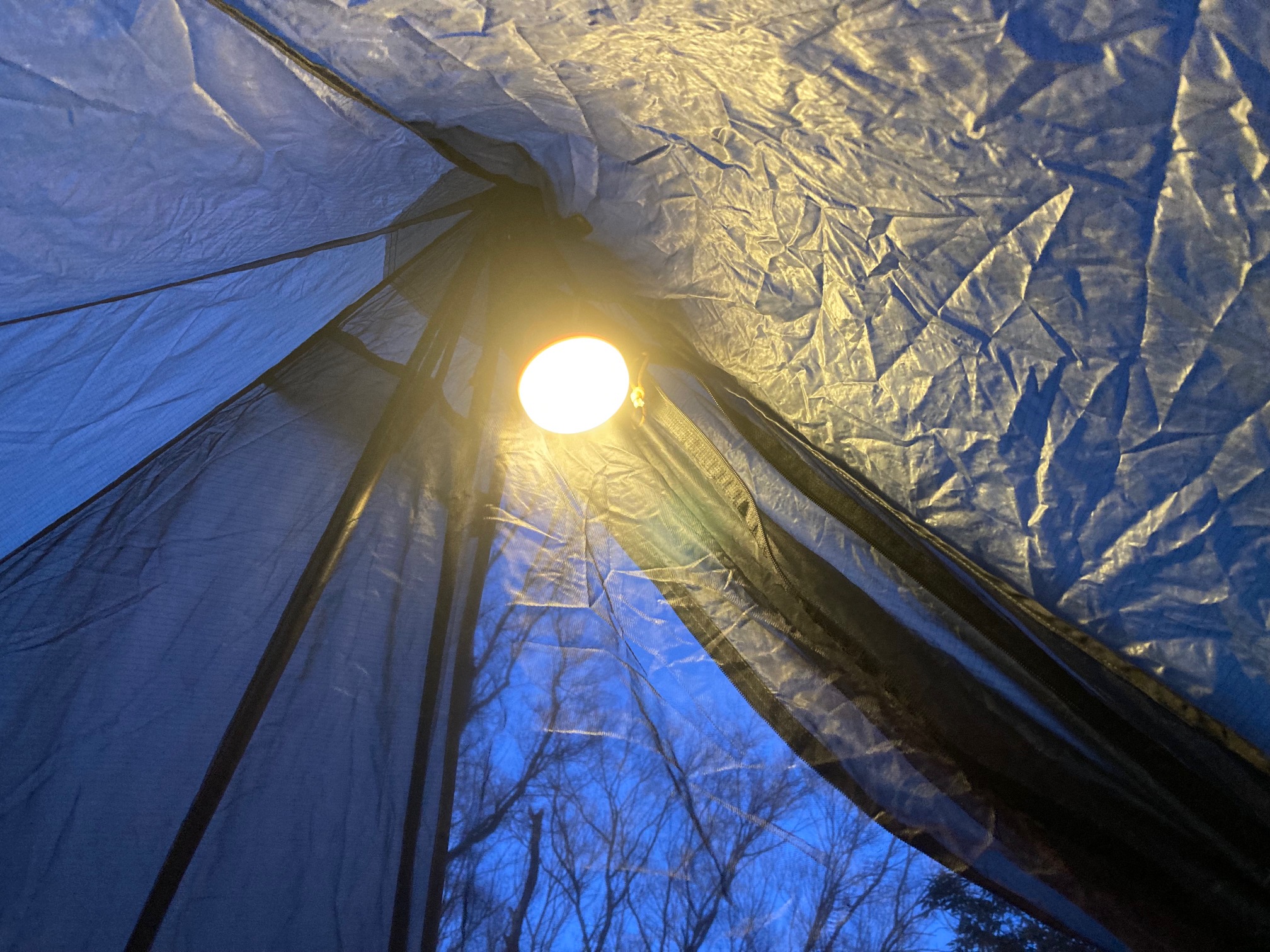 室内ランタンとは