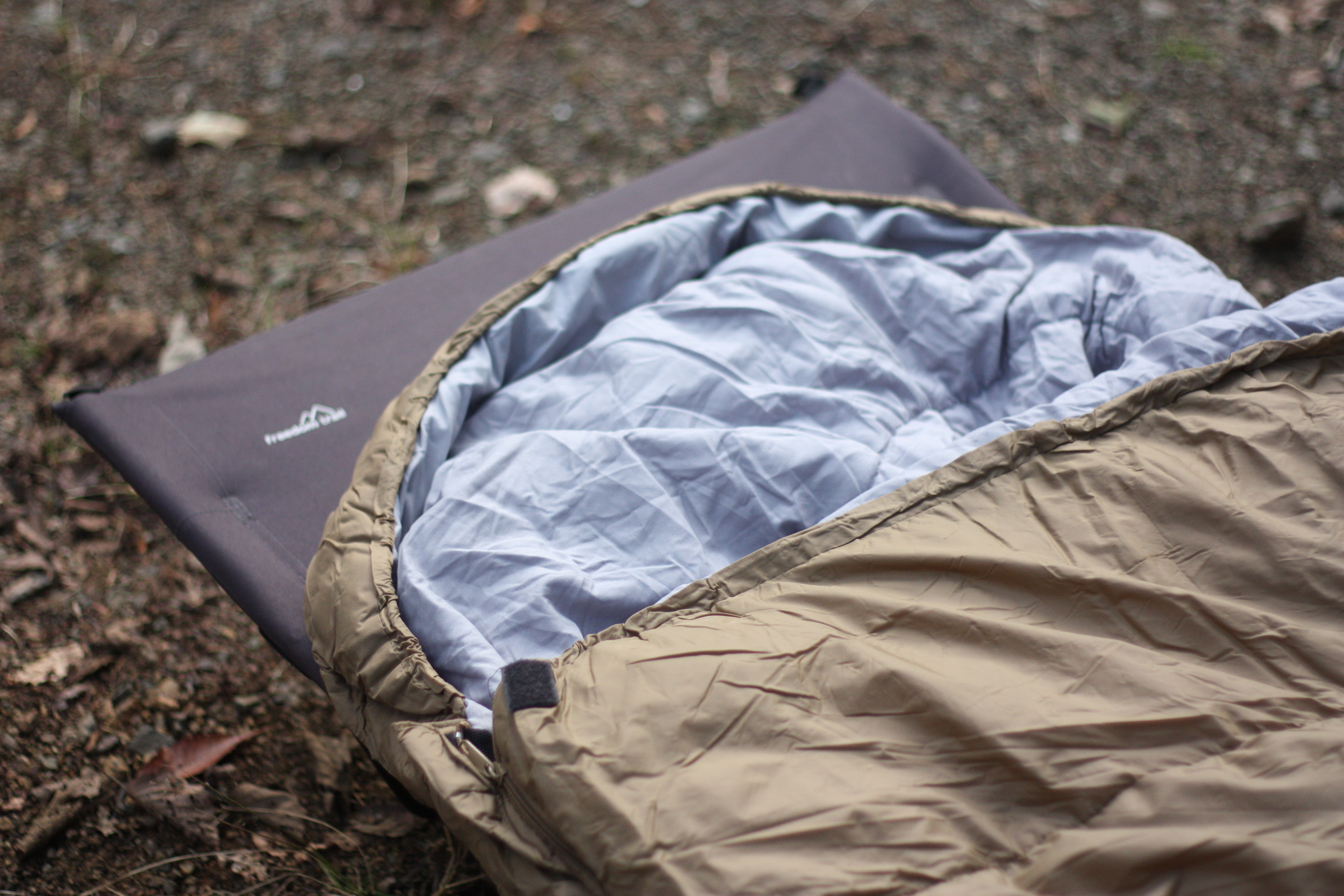 筆者のアウトドアコット