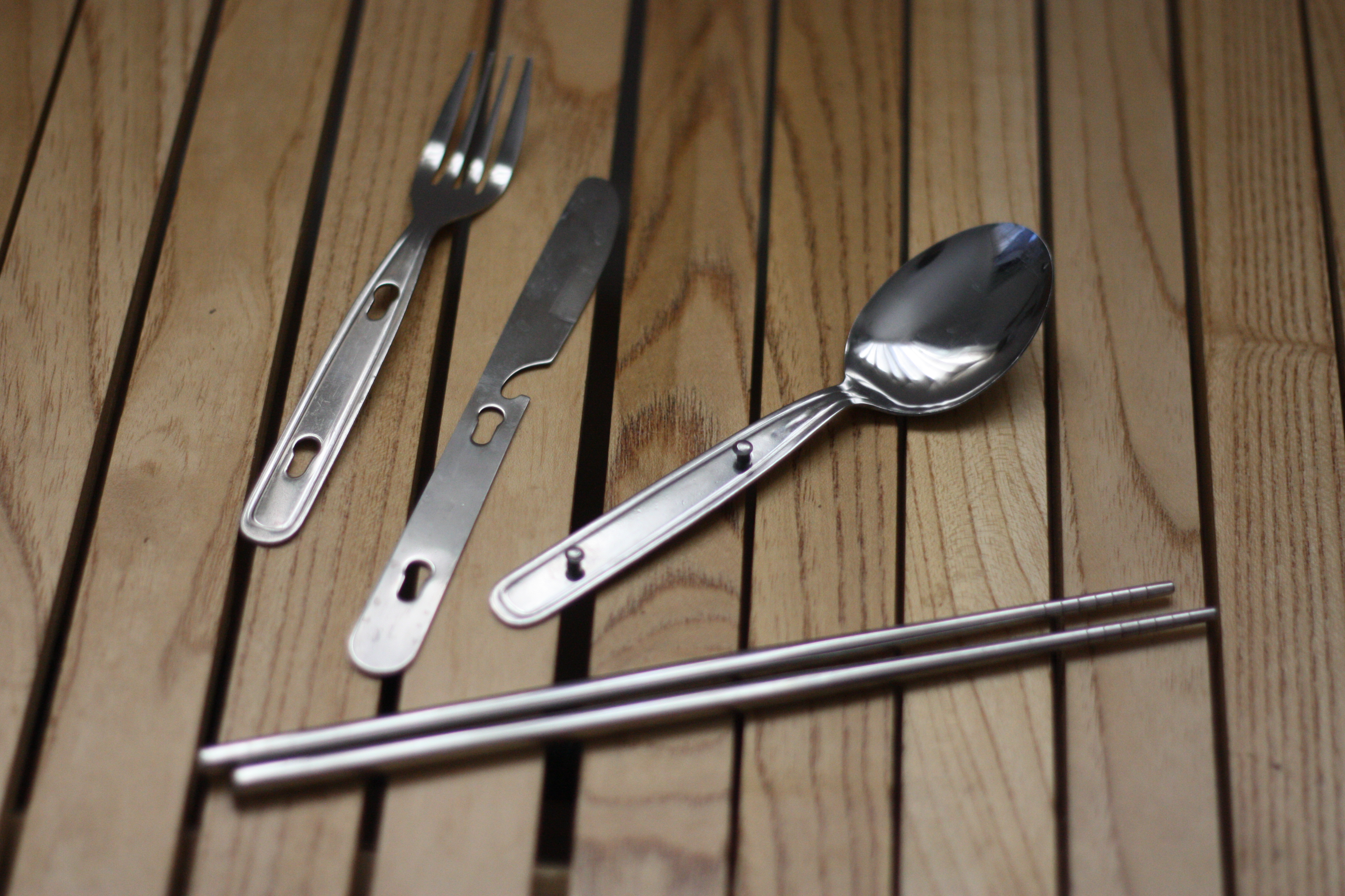 プロが厳選】ソロキャンプにおすすめしたいカトラリー15選