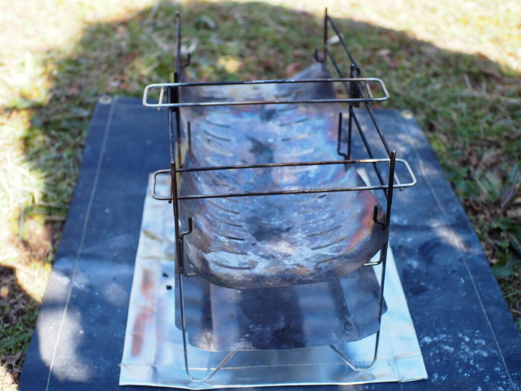 NT FIRE STANDの五徳の高さを比べたもの